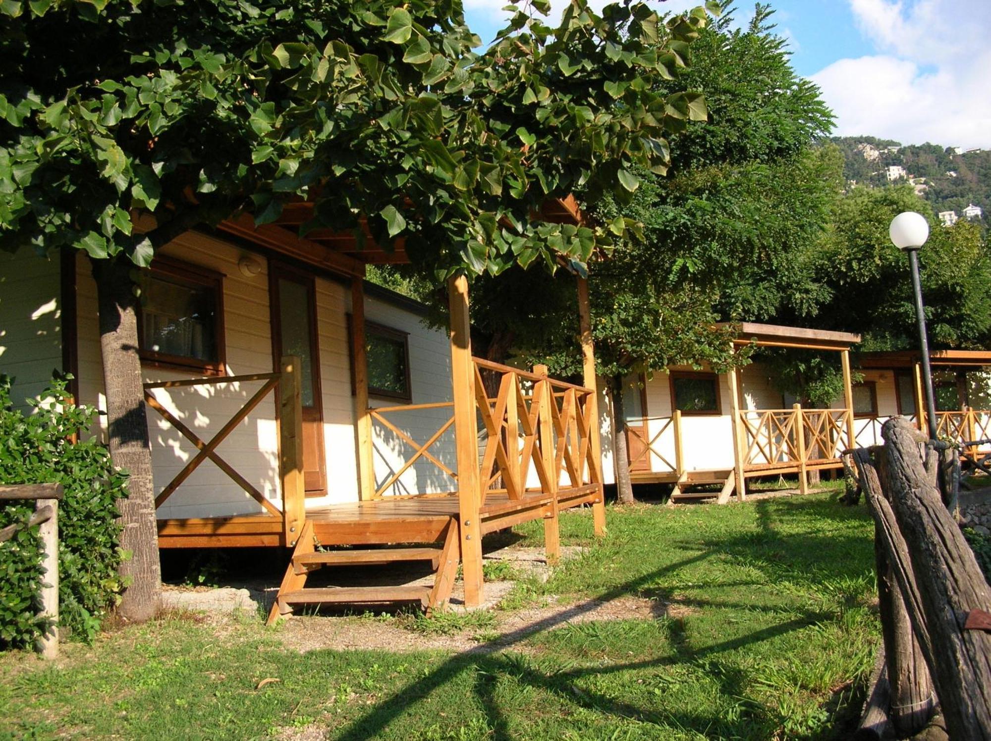 Campeggio Pian Dei Boschi Pietra Ligure Exterior photo